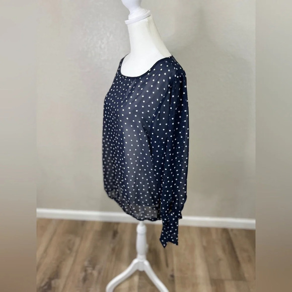 NWOT CHARMING CHARLIE Polka dot dressy blouse - Picture 4 of 11